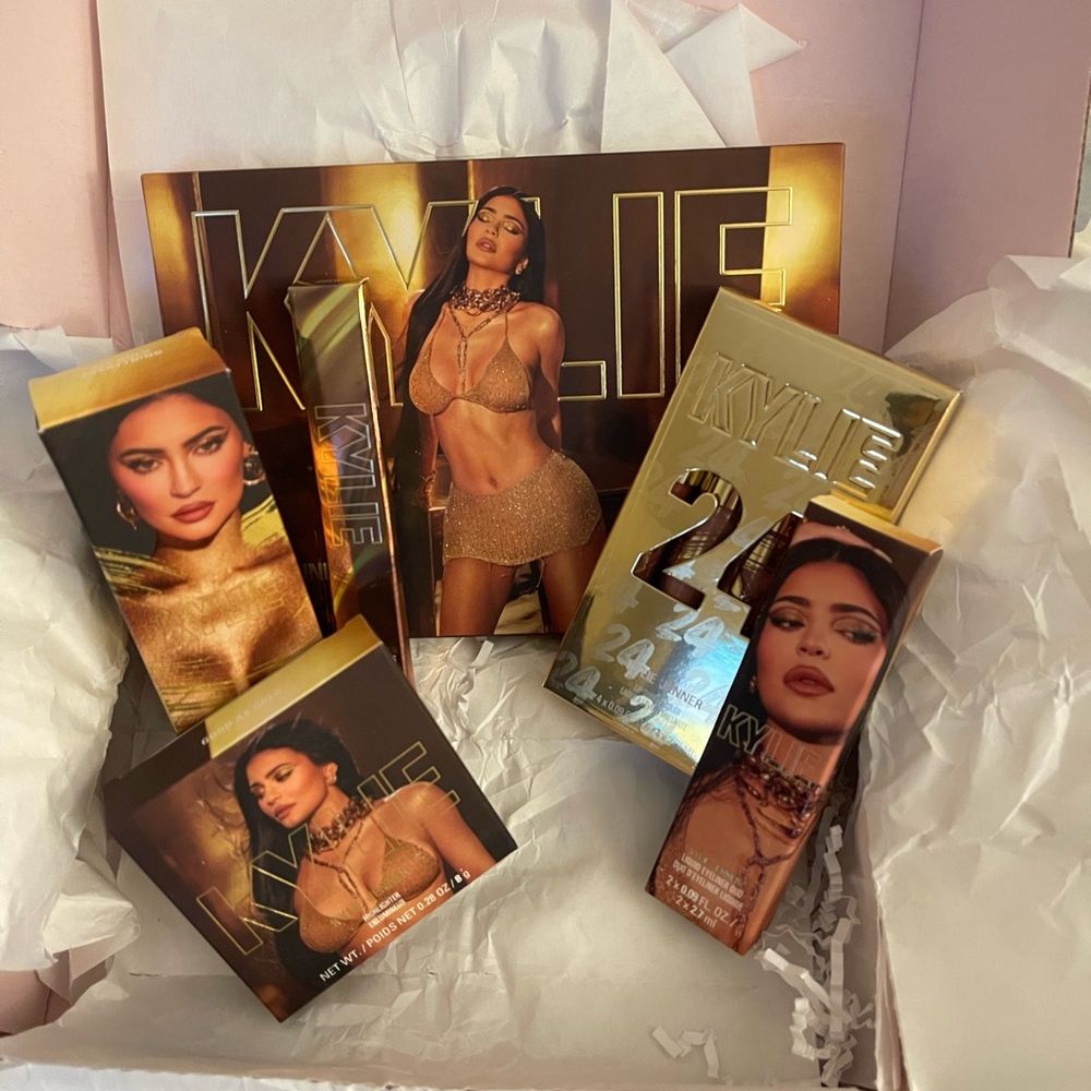 Kylie cosmetics 24th birthday full collection